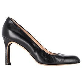 Décolleté a punta rotonda Manolo Blahnik in pelle nera Nero