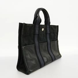 Hermès-Sac à main Hermes Foult PM-Noir