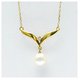 Collier pendentif en perles et diamants Mikimoto Doré