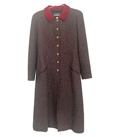 Chanel Botones Gripoix de 1996 Abrigos Castaño