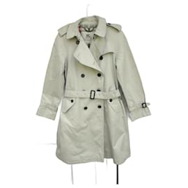 Burberry-Trench Coats-Fora de branco