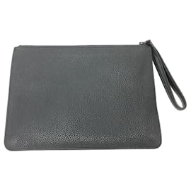 Salvatore Ferragamo-Salvatore Ferragamo Black Leather Clutch Bag-Black