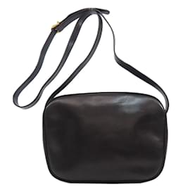 Salvatore Ferragamo-Salvatore Ferragamo Vara Shoulder Bag-Black