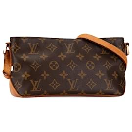 Louis Vuitton-Louis Vuitton Brown Monogram Trotteur-Brown