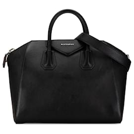 Givenchy-Givenchy Black Medium Calfskin Antigona-Black