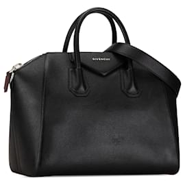 Givenchy-Givenchy Black Medium Calfskin Antigona-Black