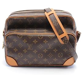 Louis Vuitton-Bolso de Hombro Monograma Nile de Louis Vuitton-Castaño