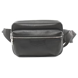 Louis Vuitton-Louis Vuitton Taiga Noir Fanny Pack-Black