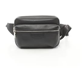 Louis Vuitton-Louis Vuitton Taiga Noir Fanny Pack-Black