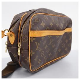 Louis Vuitton-Louis Vuitton Monogram Reporter PM Schultertasche-Braun