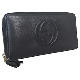 Gucci-Cartera larga con cremallera redonda entrelazada Gucci Soho-Negro