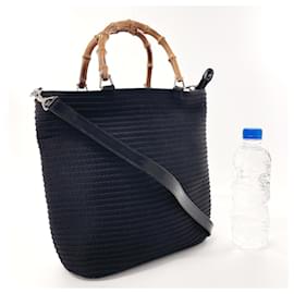 Gucci-Bolsa de mão de nylon preto Gucci com bambu-Preto