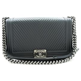 Chanel-Bolso Boy de CHANEL-Gris