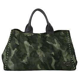 Prada Canapa grüne Nylon-Tote-Tasche Grün