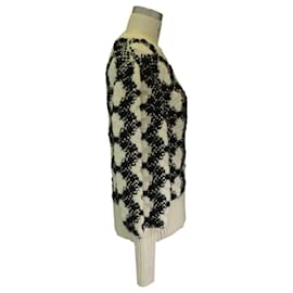 Chanel-Chanel 2021 Ivory / Black Cashmere and Silk Métiers d’Art Diamond Knit Sweater-Cream