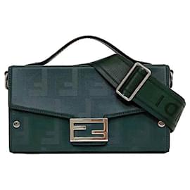 Fendi-Bolsa de ombro de couro verde Fendi-Verde