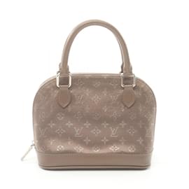 Louis Vuitton-Louis Vuitton Little Alma Monogram Handbag-Beige