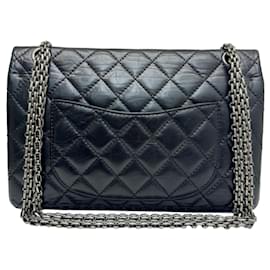 Chanel-Bolsa de ombro matelassé Chanel 2.55 com corrente-Preto