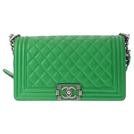 Chanel-Bolsa de ombro Chanel Boy com corrente Chanel-Verde