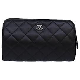 Chanel-CHANEL Matelasse Pouch Lamb Skin Black CC Auth ac3167A-Black