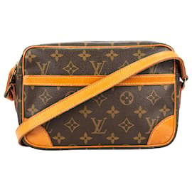 Louis Vuitton-Louis Vuitton Canvas Monogram Trocadero 23 Crossbody Bag-Brown