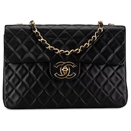 Chanel-Black Chanel Maxi XL Classic Lambskin Single Flap Shoulder Bag-Black