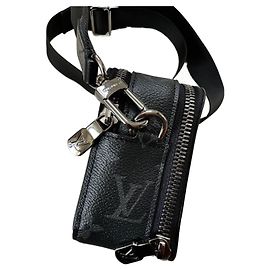 Louis Vuitton Portafoglio Indossabile Alpha Nero