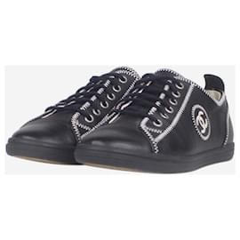 Chanel-Black leather contrast-stitched trainers - size EU 38-Black