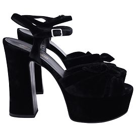 Sandali con piattaforma Farrah Knot di Saint Laurent in velluto nero Nero