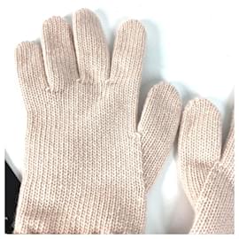 Fendi-Fendi Women's Wool Gloves-Pink,Beige
