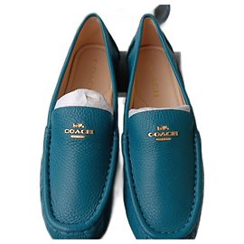 Mocassins Coach, modèle Marley Leather, en cuir turquoise . Neufs . Pointure 37,5. Turquoise