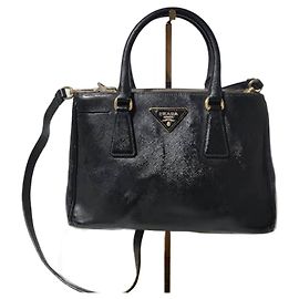PRADA Saffiano Vernice Mini Galleria Double Zip Tote Noir Bleu