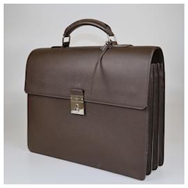 Louis Vuitton-Bolsas LOUIS VUITTON T. Couro-Marrom