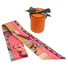 Hermès-Hermes Twilly Scarf in Pink-Pink