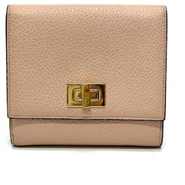 Fendi-Fendi Bi-Fold Wallet in Pink-Pink