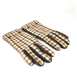Gucci-Gucci Brown Check Gloves-Brown