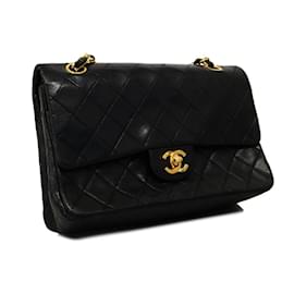 Chanel-Borsa a spalla in pelle di agnello nero Chanel-Nero