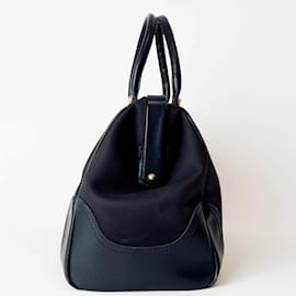 Burberry-Burberry Navy Canvas Doctor Bag-Navy blue