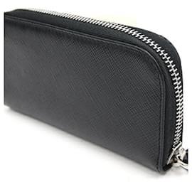 Prada-Prada Black Leather 6-Key Case-Black