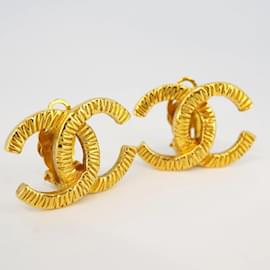 Chanel-Chanel Gold Plated Clip Earrings-Other