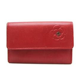 Chanel-Porte-cartes en cuir Camélia de Chanel en rouge-Rouge