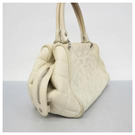 Chanel-Chanel White Caviar Leather Handbag-White