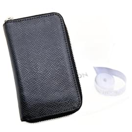 Louis Vuitton-Louis Vuitton Taiga Leather Coin Purse-Black,Grey