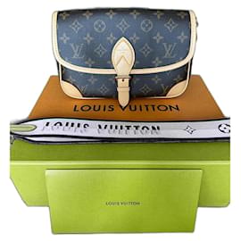 Louis Vuitton-bolsa Diane-Marrom