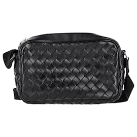 Bottega Veneta-Bottega Veneta Small Intrecciato Camera Bag in Black Leather-Black
