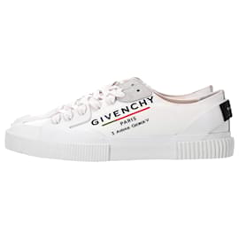 Givenchy-Givenchy Tennis Light Sneakers in White Coated Canvas-White