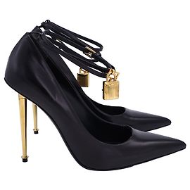 Tom Ford Padlock Pumps in Black Goatskin Leather Black
