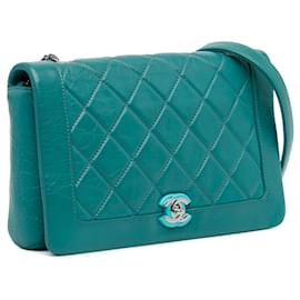 Chanel-Sac à épaule vintage en cuir de veau froissé bleu Chanel à rabat intégral matelassé bi-Bleu