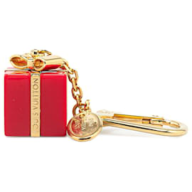 Louis Vuitton-Charm porte-clés en boîte cadeau Louis Vuitton en or-Doré