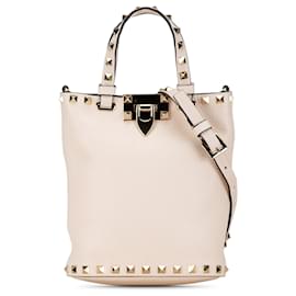 Valentino-Pochette sac Valentino Rockstud en cuir grainé crème-Marron